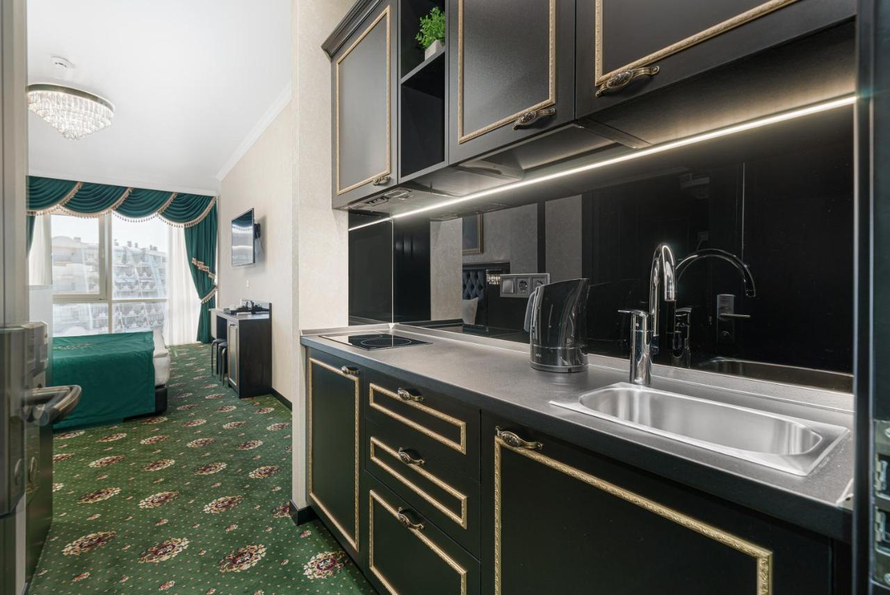 אודסה Arcadia City Apartments מראה חיצוני תמונה